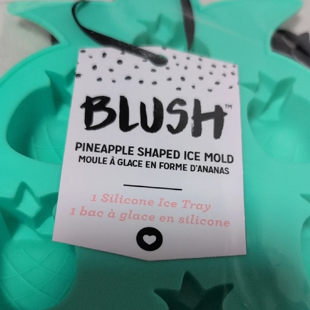 Blush Pineapple Silicone Ice Tray